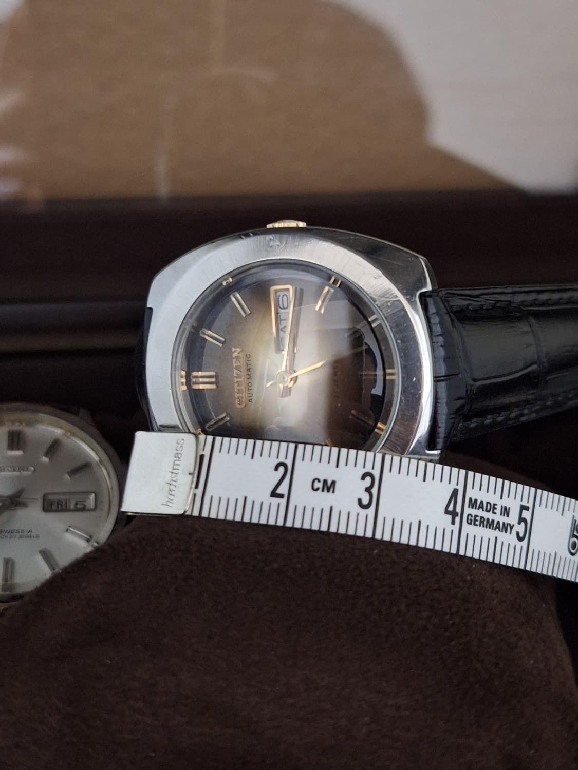 시티즌 70s 빈티지 오토매틱 스퀘어드 시계 판매합니다 상품이미지6