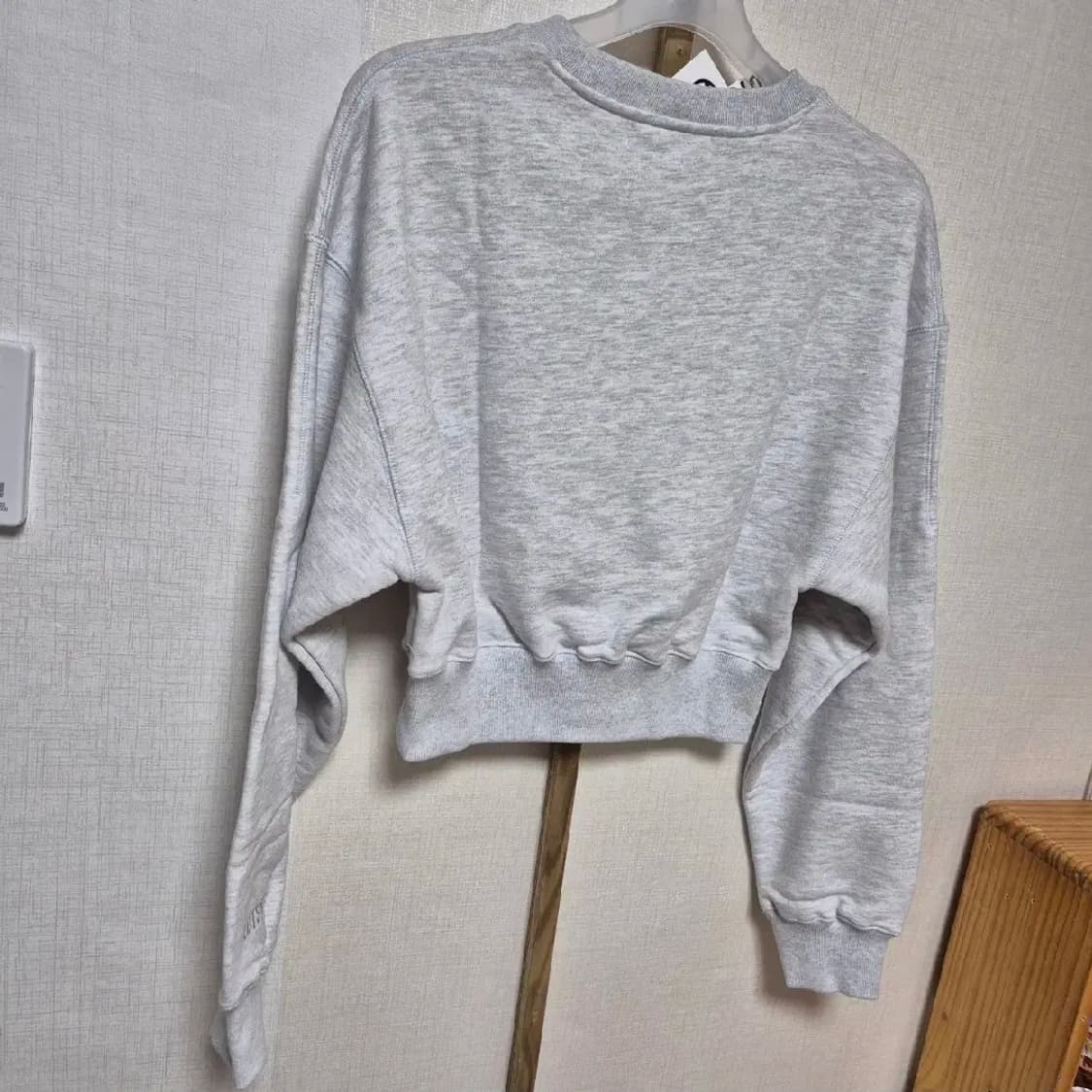 10만구입 새상품 크롭 맨투맨 유행 꾸안꾸패션 상품이미지7