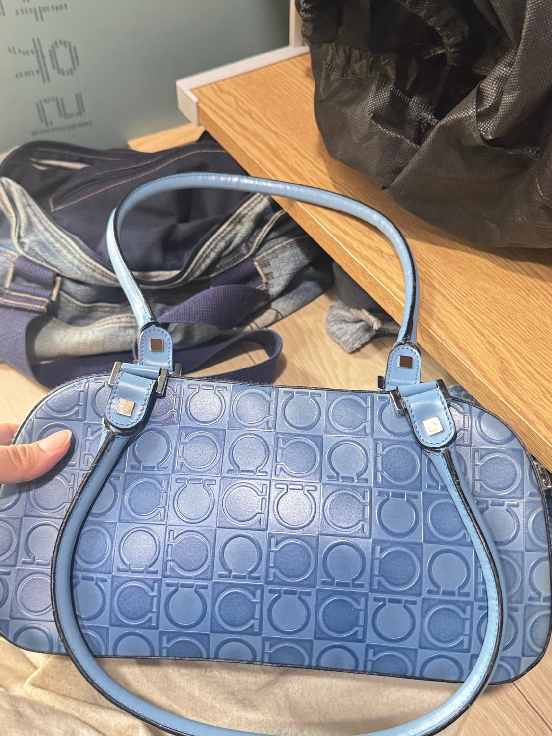 뎌스트백)페레가모 빈티지 블루 간지니 패턴 토트백 상품이미지2