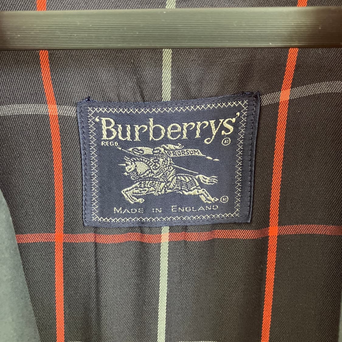 버버리 레드 트렌치 코트 상품이미지9