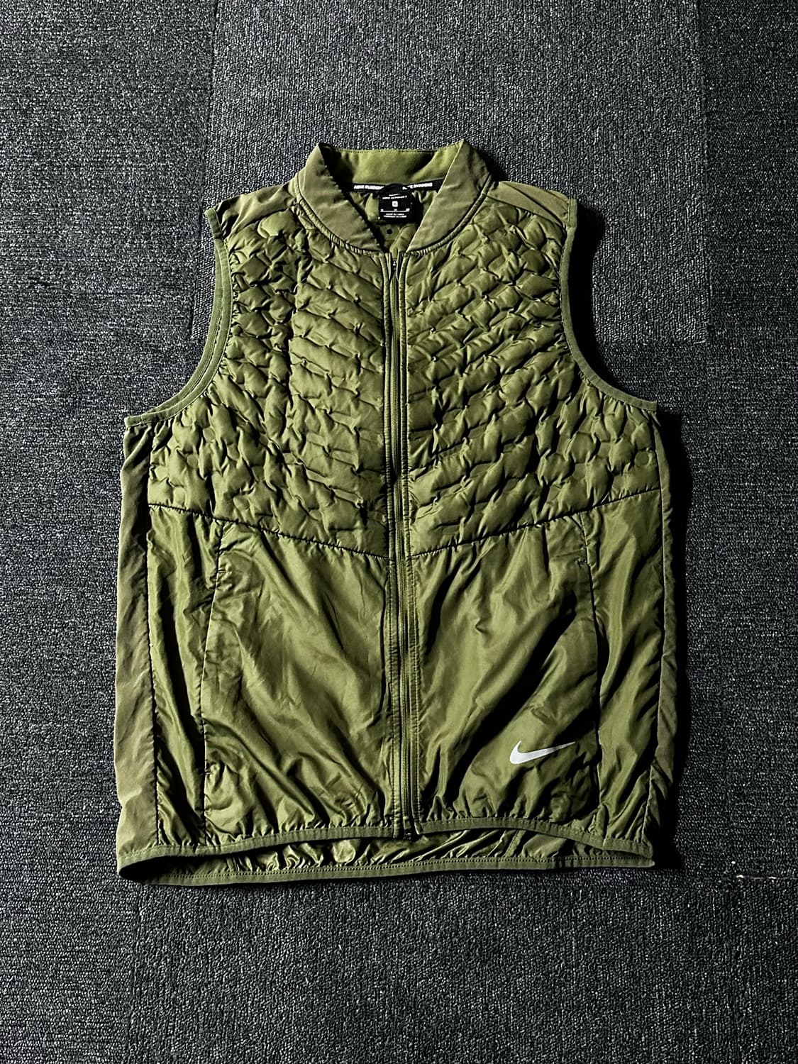 Nike 에어로로프트 다운 퀼팅 베스트 상품이미지3