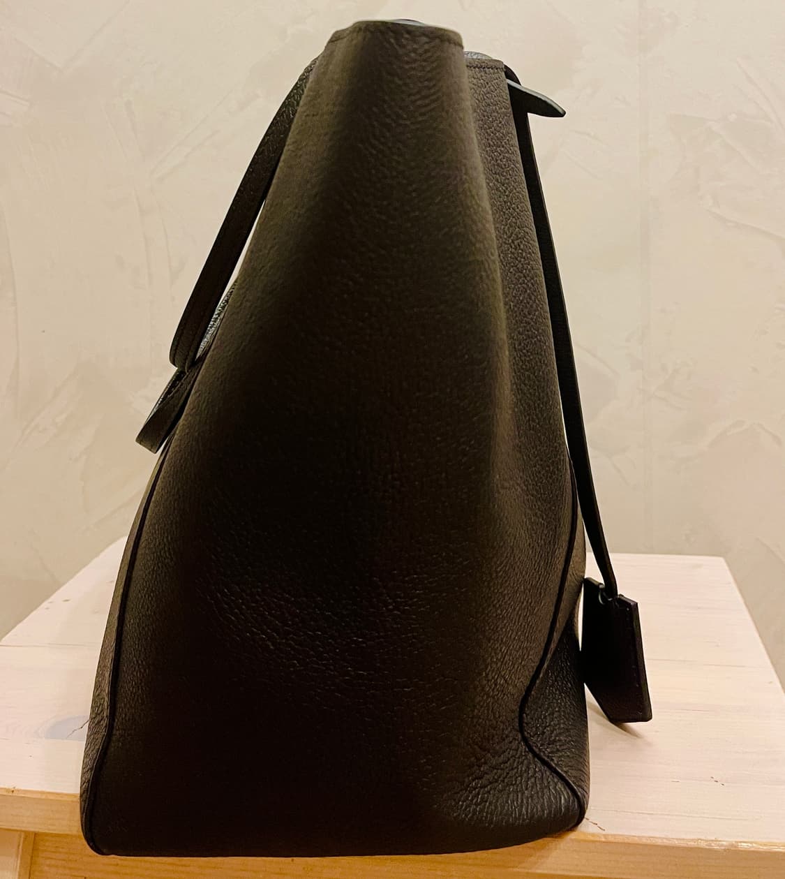 루이비통 락미 카바스 (Lockme Cabas)블랙쇼퍼백/새상품 상품이미지3