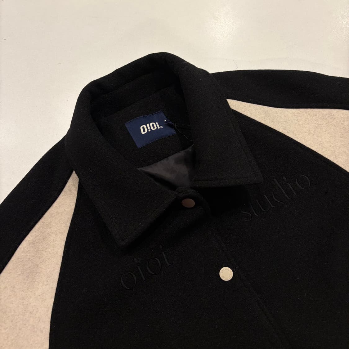 [M] 0!0i 오아이 스튜디오 크롭 야구 점퍼 블랙/아이보리 D259 상품이미지3