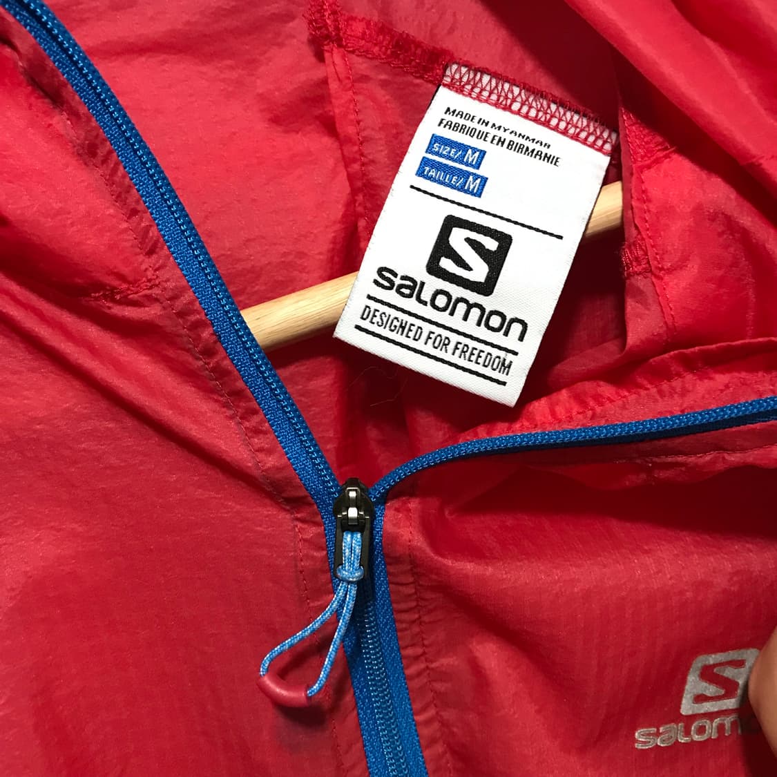 Salomon windbreaker 상품이미지1