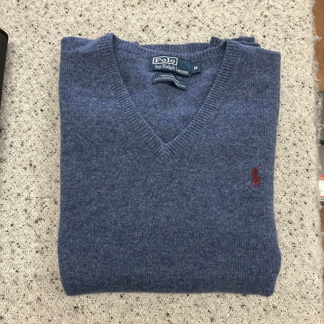 N99 폴로 브이넥 니트 상품이미지1