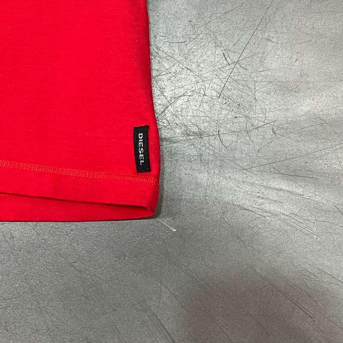  디젤 울프 그래픽 반팔티 y16060 상품이미지4