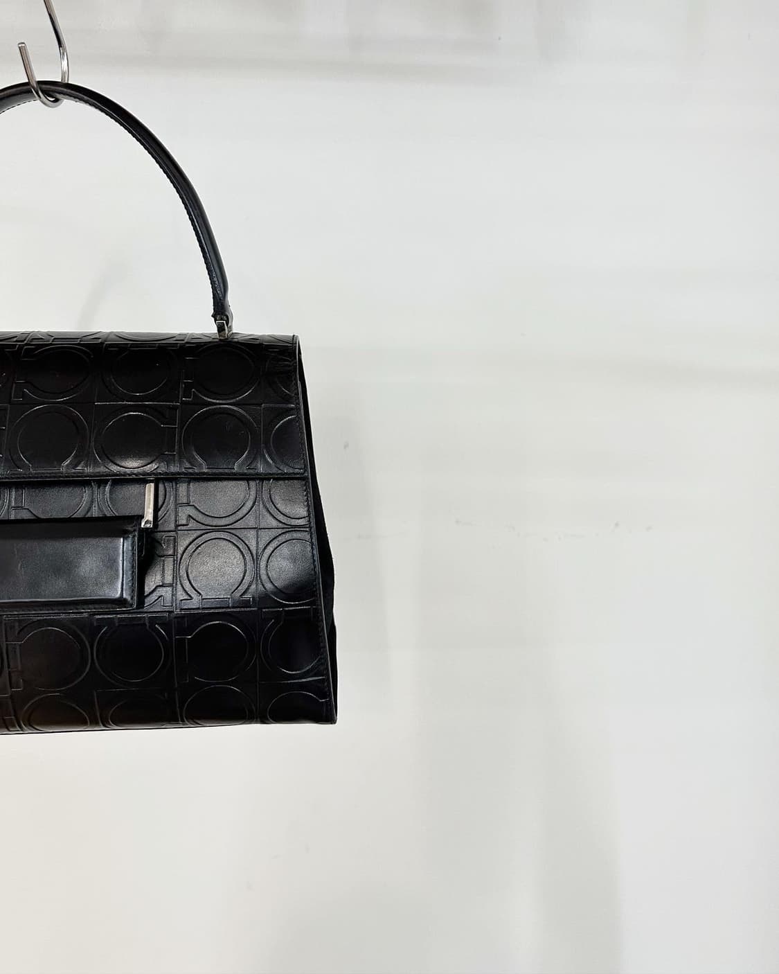 페라가모 블랙 샐버토어 토트백  상품이미지4