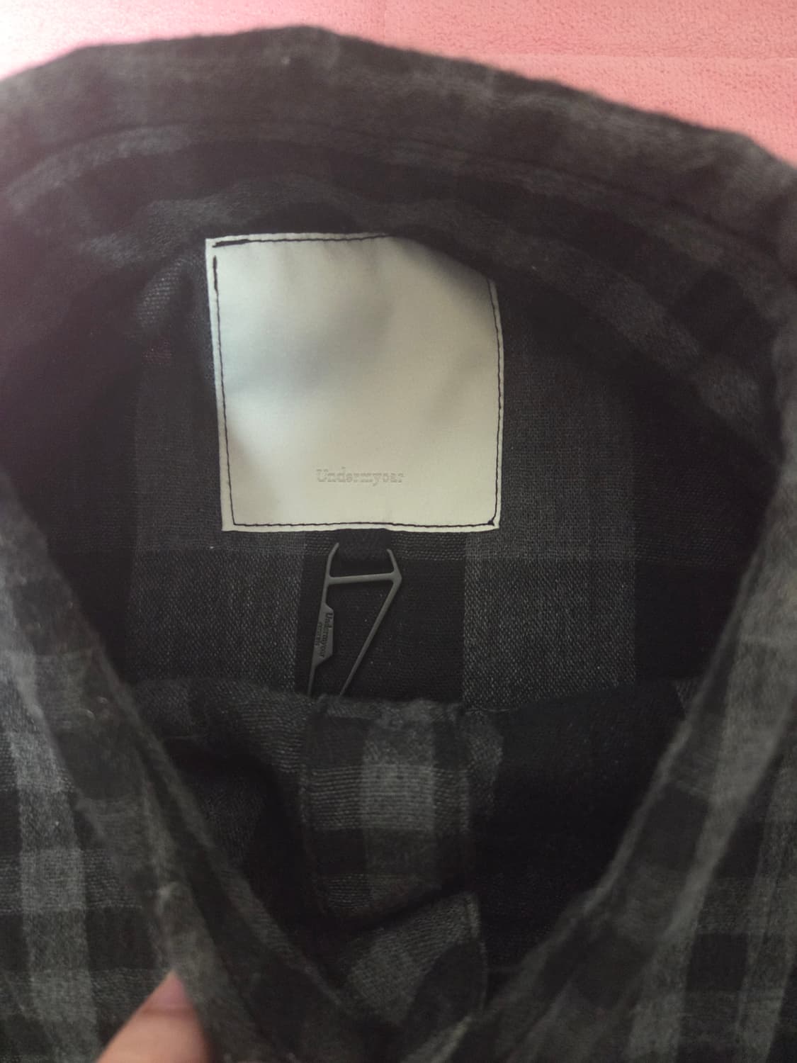 언더마이카 트론리 백로고 크롭셔츠 1사이즈 상품이미지4