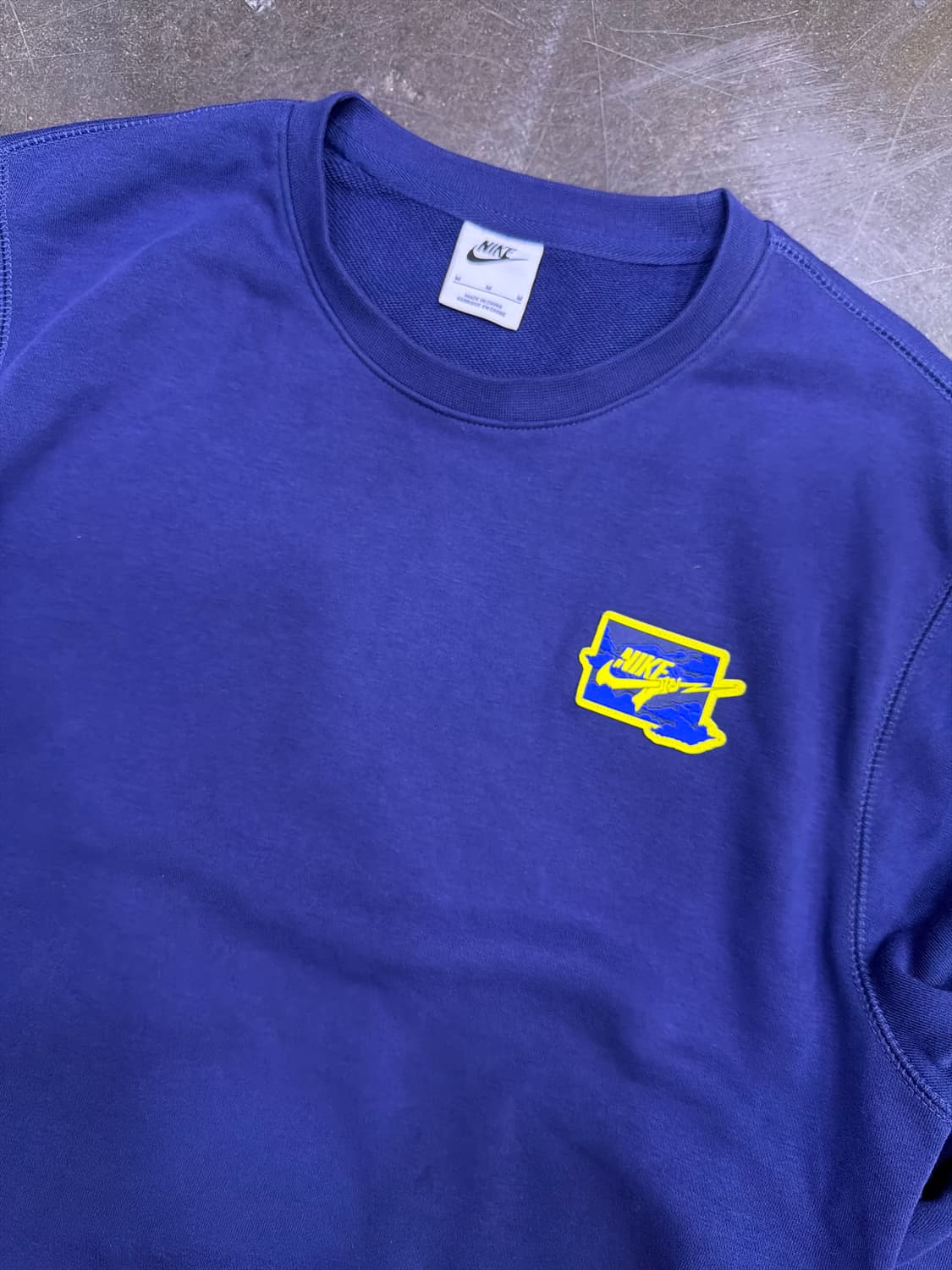 나이키 테리 볼트 크루넥 맨투맨 스웻셔츠 M 상품이미지4