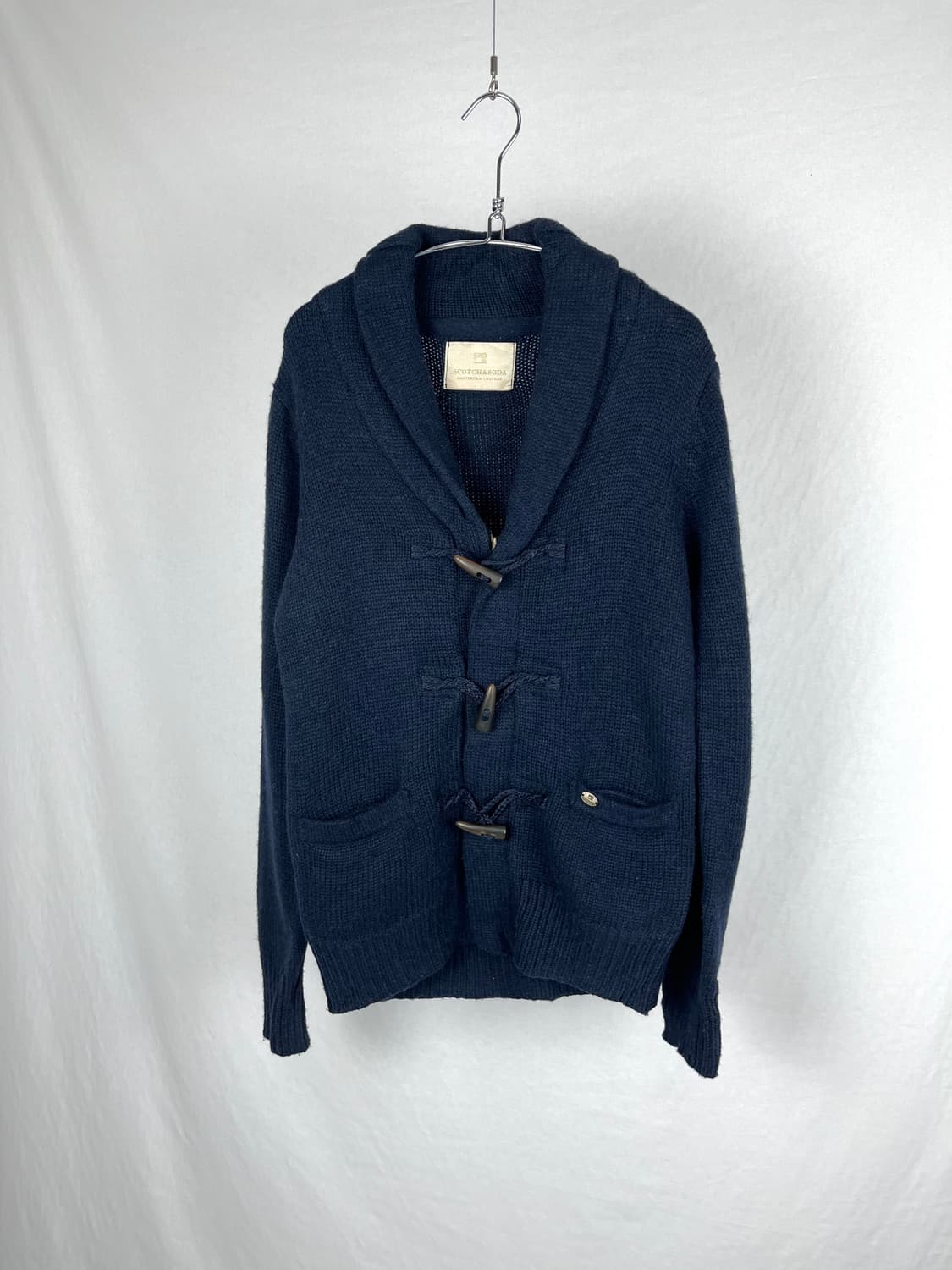 Scotch & Soda 소뿔 단추 네이비 가디건  상품이미지2