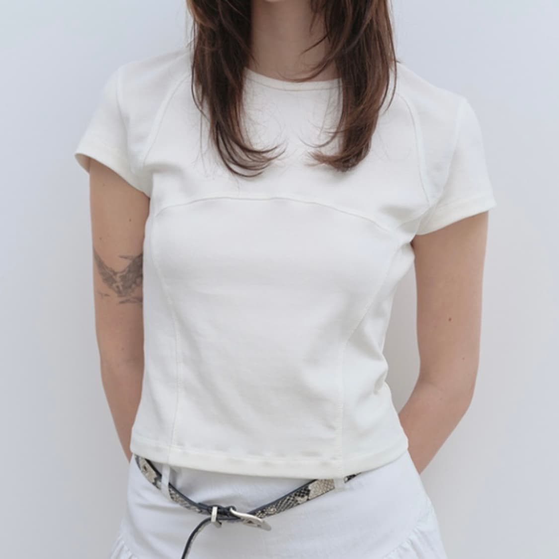 MILLO WOMEN 밀로우먼 웨이브 메쉬 티셔츠 반팔 아이보리 상품이미지1