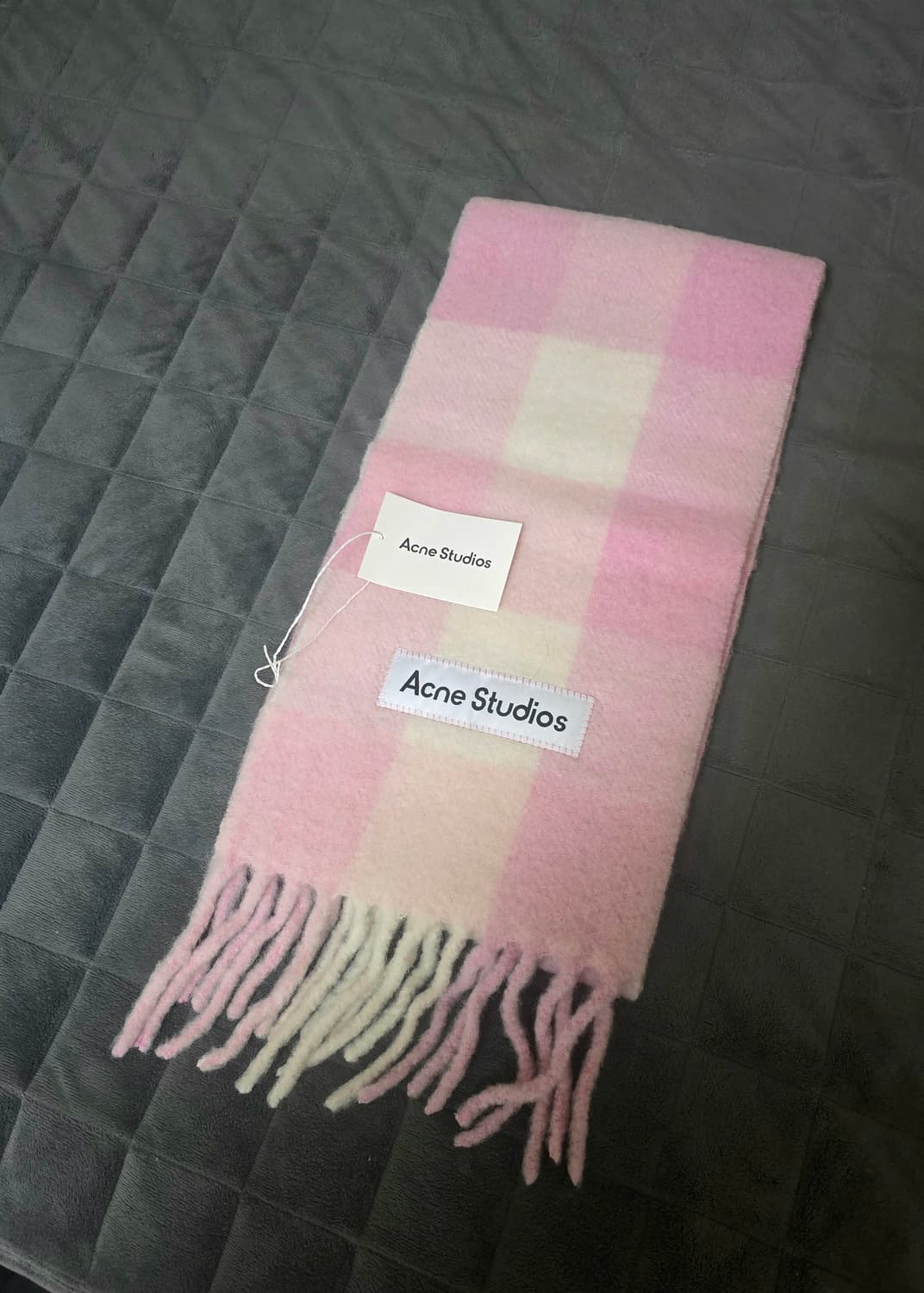 아크네스튜디오
25fw 모헤어 알파카 울 머플러 목도리 캔디핑크 상품이미지4