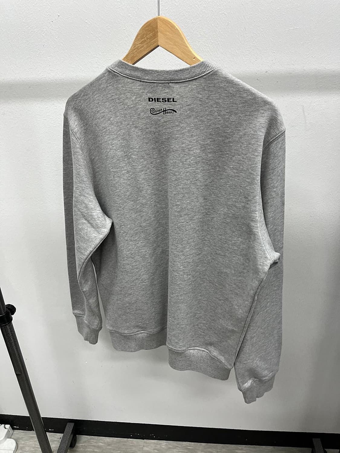 100-105) 디젤 스컬플라워 맨투맨  상품이미지6