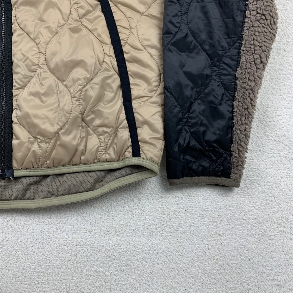 나이키 NSW 헤리티지 로고 쉐르파 퀼팅 자켓  상품이미지4