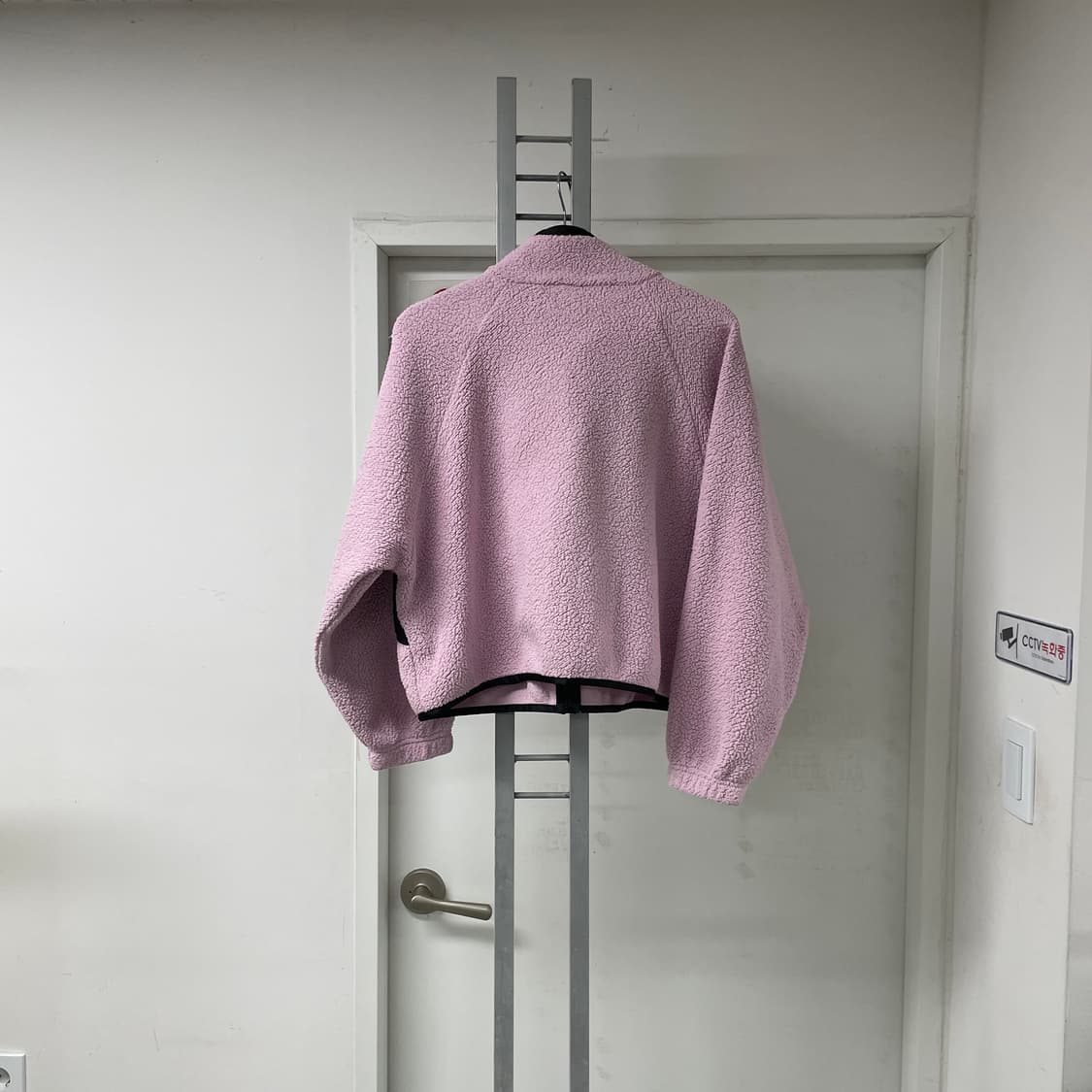 나이키 핑크 쉐르파 자켓 M(W) 상품이미지7