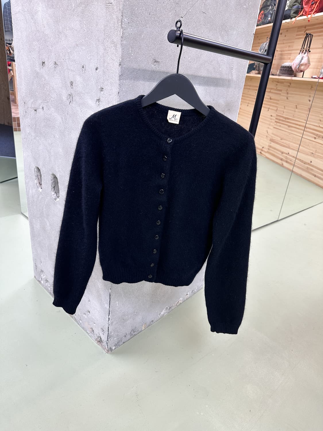 black angora buttons cardigan 상품이미지2