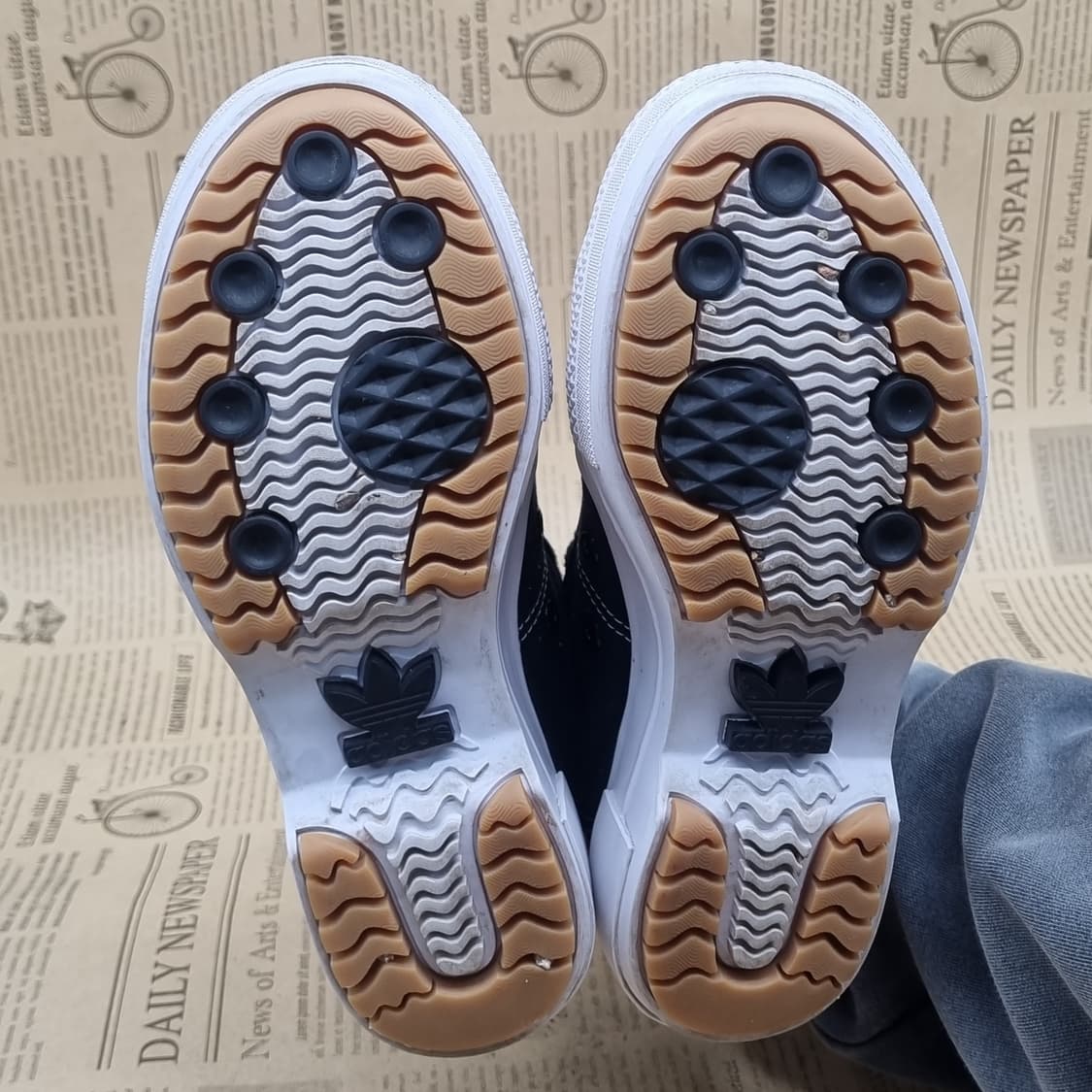 아디다스 니짜 트랙 여성미드225 상품이미지3