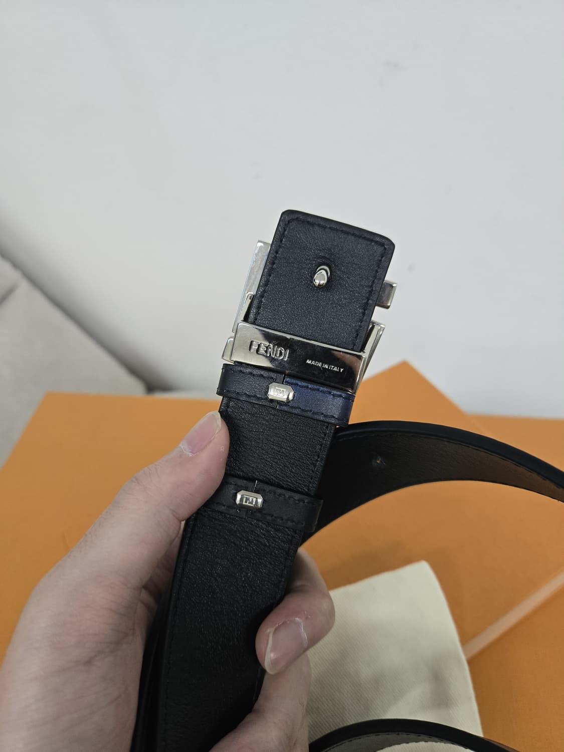 [보증서 정품]펜디 FF 리버시블 벨트 상품이미지5