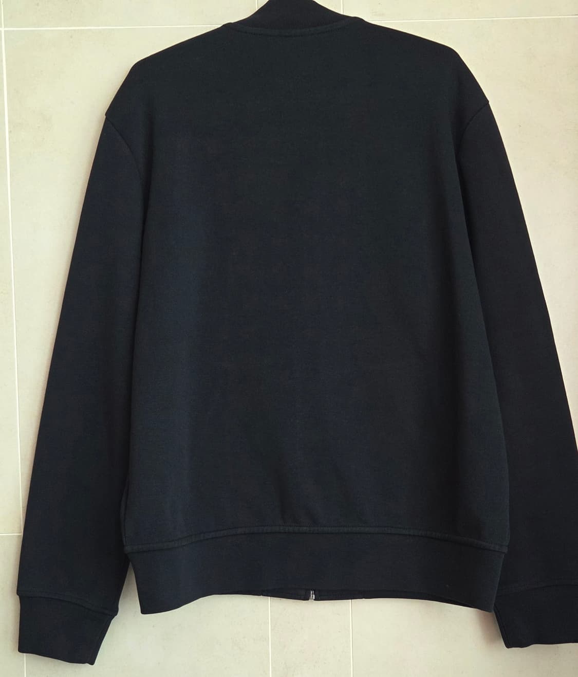 폴로 랄프로렌 블랙 블루종 코튼 집업 M
백화점제품
택포 상품이미지2