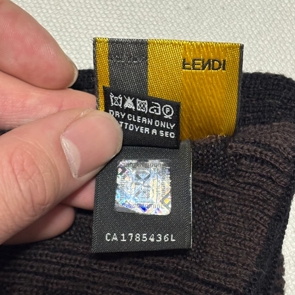 OS 팬디 주카패턴 브라운 울 머플러 상품이미지6