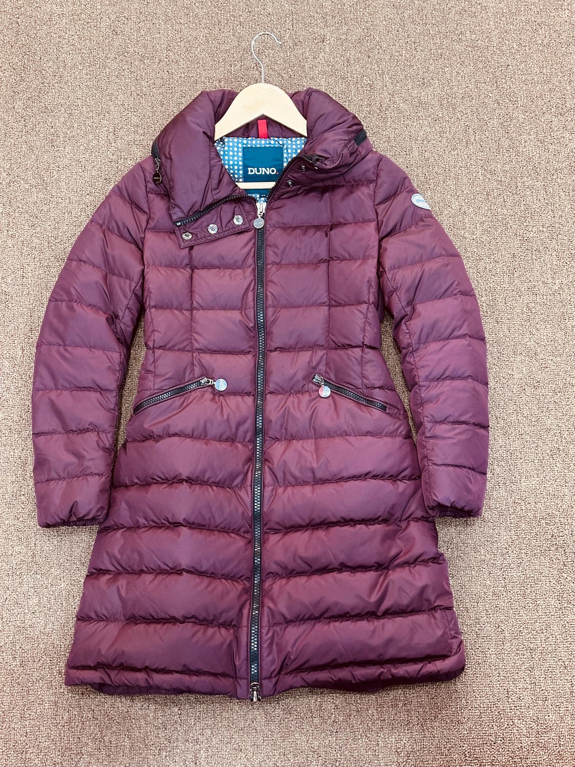 이태리 두노(DUNO) 버건디 롱패딩 상품이미지1