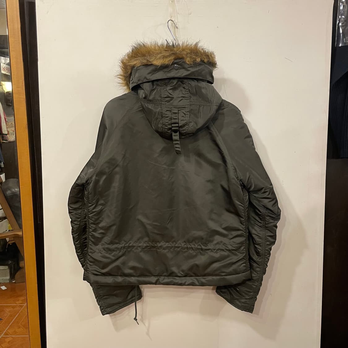 알파인더스트리 리메이크 크롭봄버M 상품이미지2