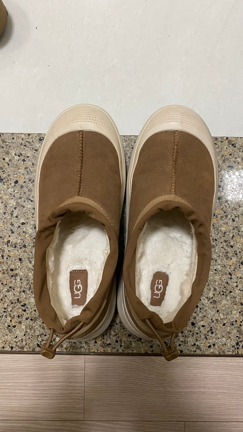 어그 타스만 웨더 하이브리드 체스트넛 화이트캡 상품이미지1