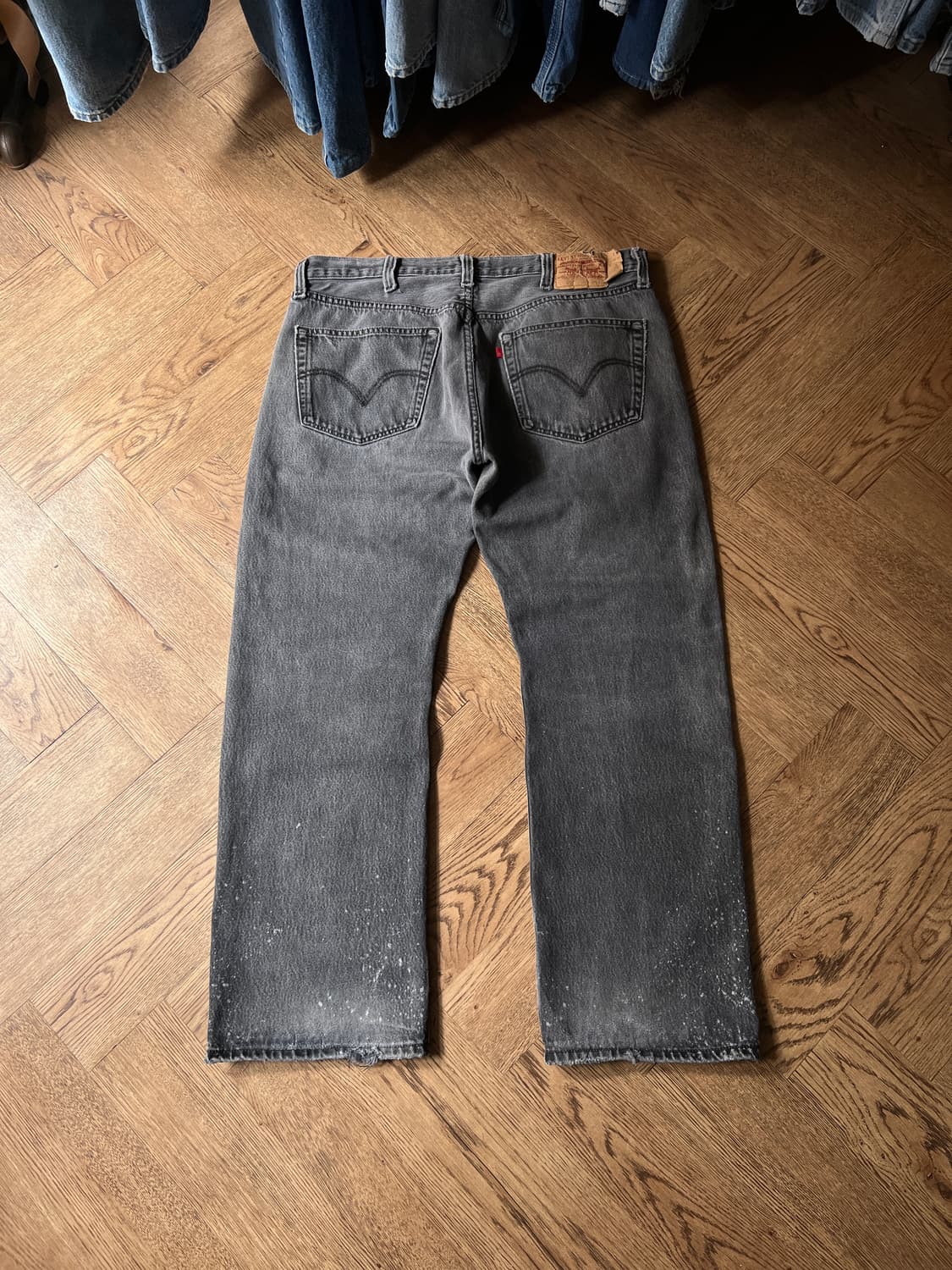 [38]00's 리바이스 501 블랭크탭 빈티지 페이딩 흑청 데님 팬츠 상품이미지2