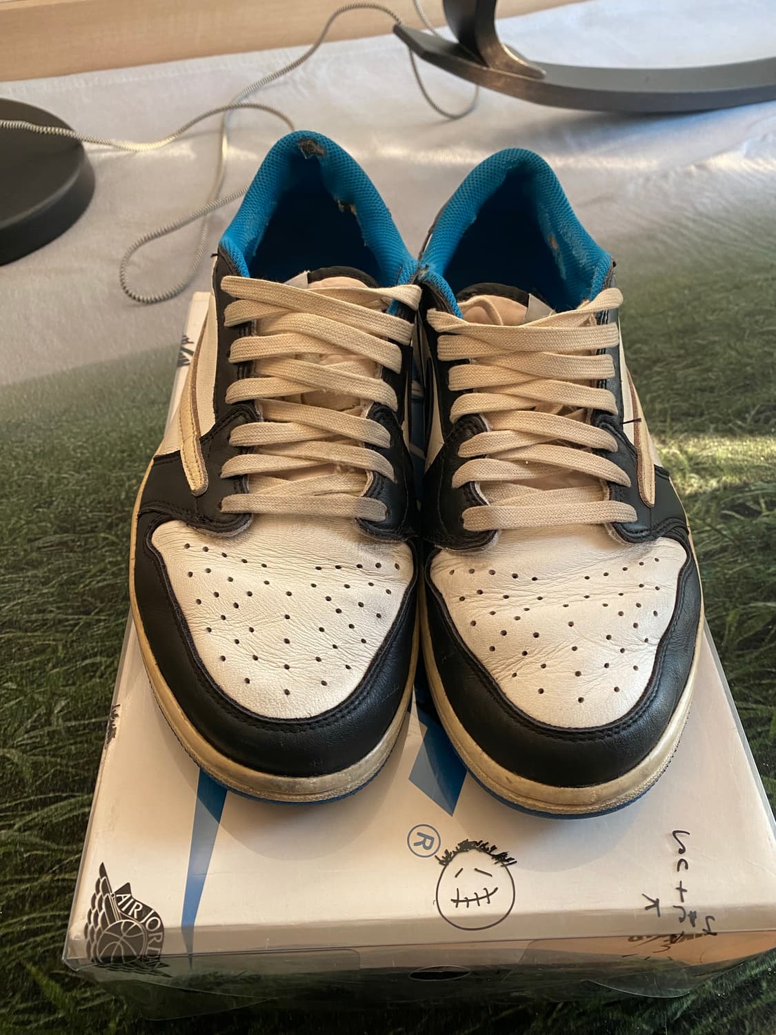 나이키 에어 조던1 로우 트래비스 스캇 OG 상품이미지6