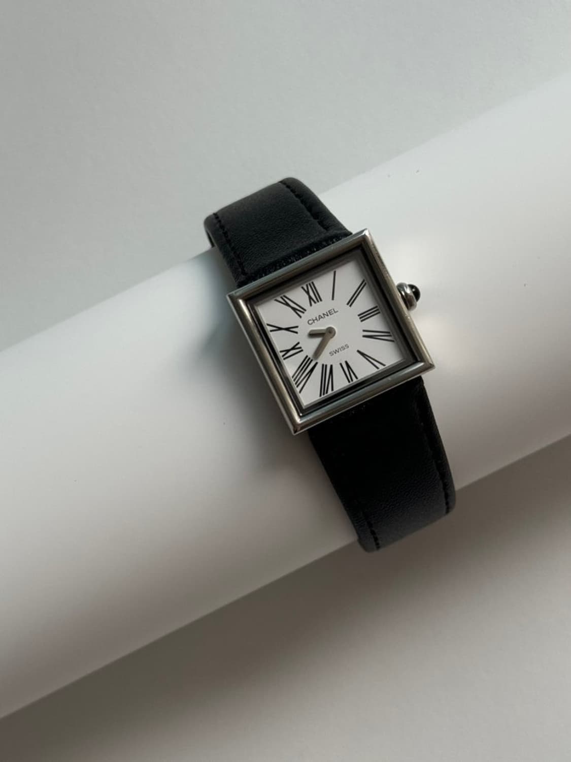 샤넬 마드모아젤시계 화이트 상품이미지1