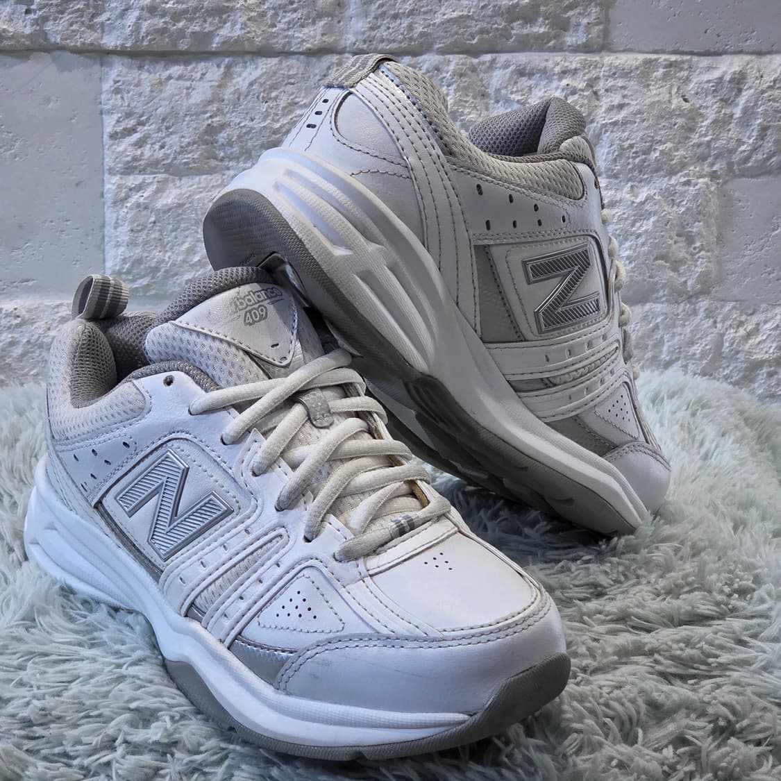 4a-27:뉴발란스 409 v2 화이트 트레이닝화(220) 상품이미지3