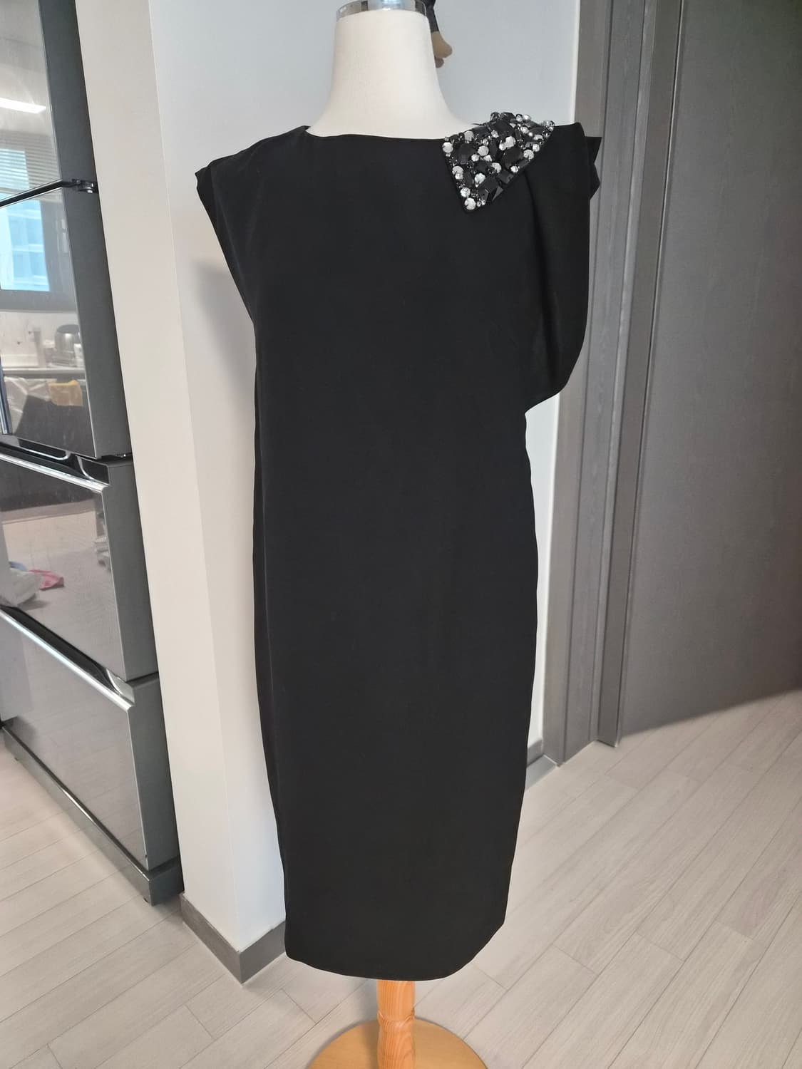 [Marchen] 마르헨 비즈 포인트 블랙 드레스 상품이미지2