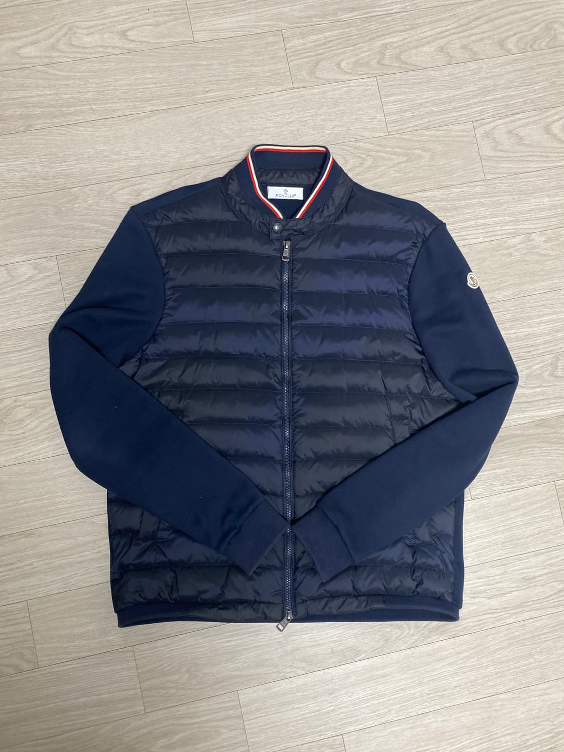 [XL] 몽클레어 삼선 트리콧 니트패딩 네이비 상품이미지1