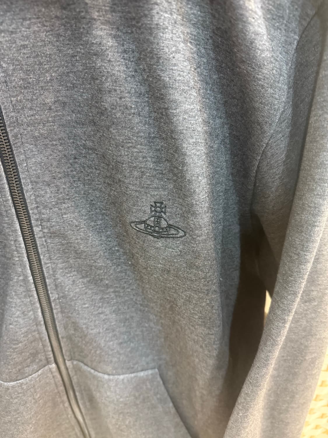 95 정품 비비안웨스트우드 후드집업 팝니다 상품이미지2