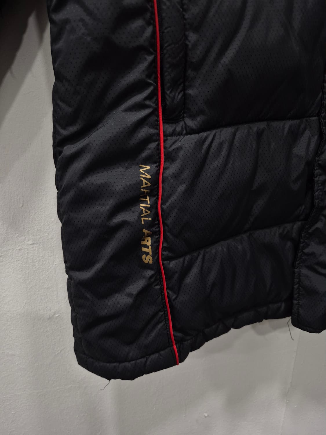 독일브랜드 제우스 마샬아츠 패딩 점퍼 남성 95~100사이즈 상품이미지3