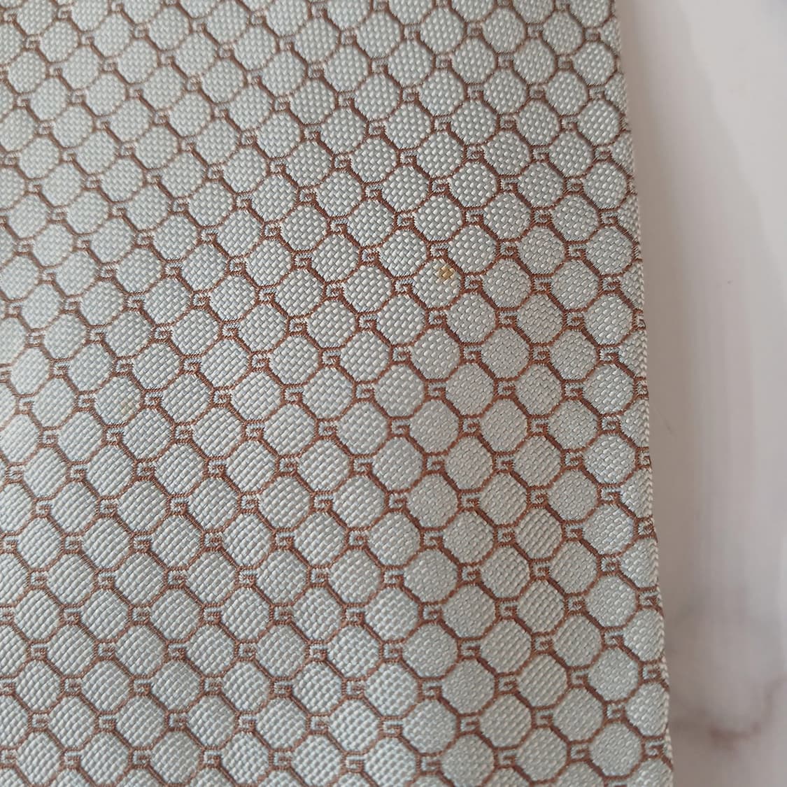 구찌 실크 실버&베이지 G로고 패턴 넥타이 9.4cm B등급 A19055 상품이미지7