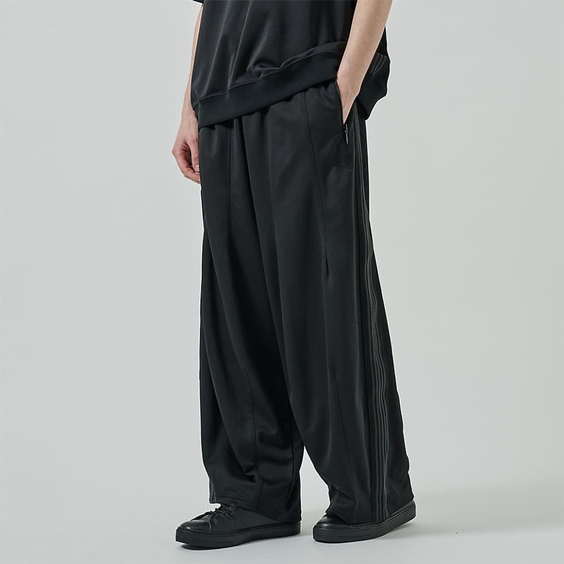 [새상품] 니들스 스튜디오스 HD 트랙팬츠 쿨 블랙 XS 사이즈 상품이미지4