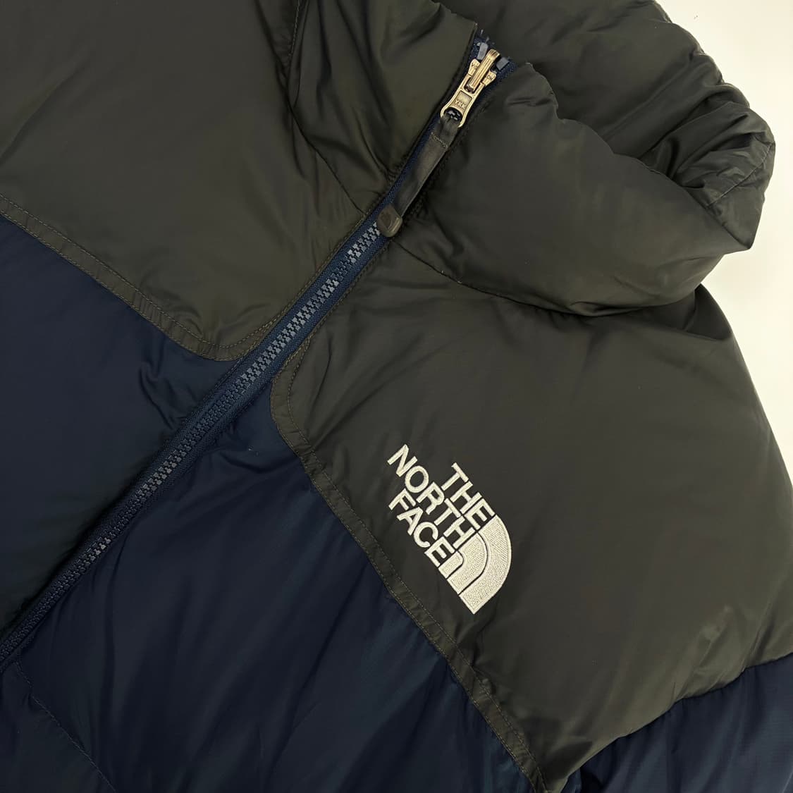 The North Face  노스페이스 700 눕시 네이비 회색 패딩 상품이미지4