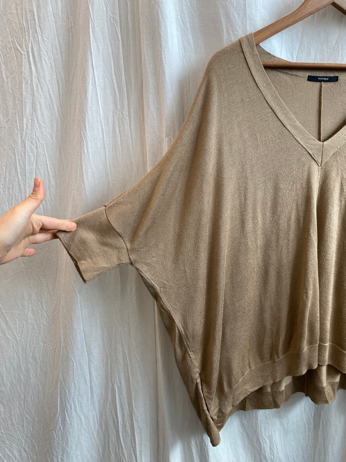 NOUQUE 베이지 브이넥 울혼방니트탑(M-L) 상품이미지7
