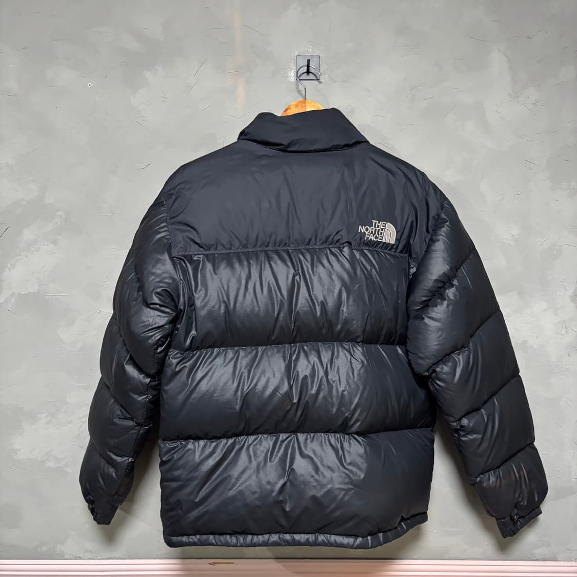 노스페이스 700 눕시 구스다운 패딩 블랙 상품이미지5