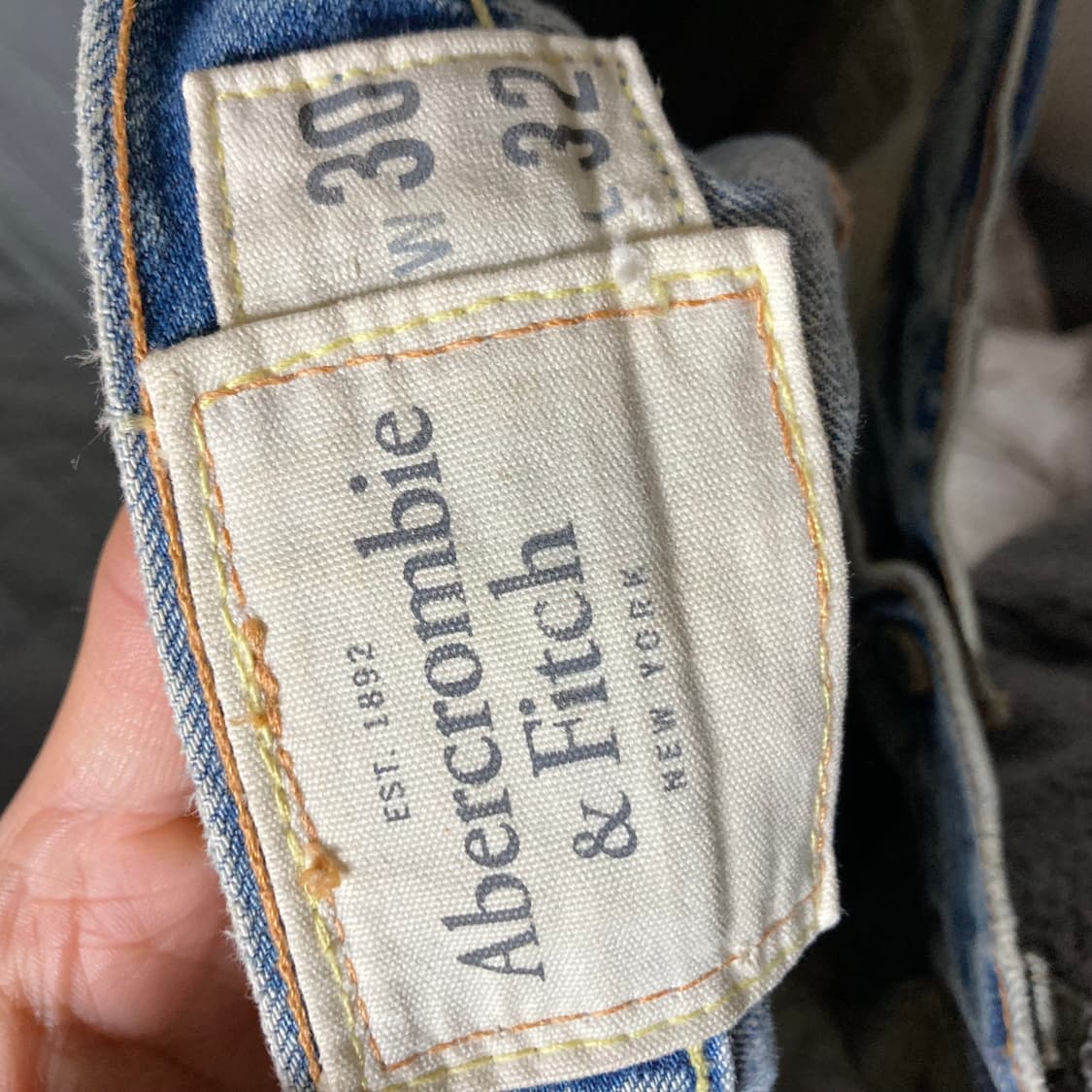 Abecrombie&Fitch KILBURN 로우라이즈 데미지 부츠컷 상품이미지5