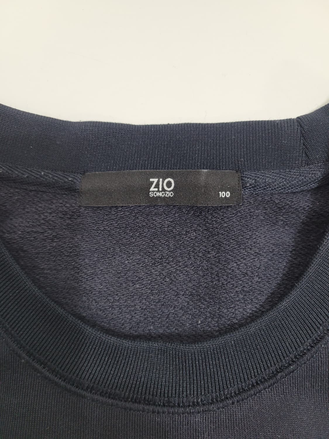 지오송지오 오버핏 프린팅 스웨셔츠 맨투맨 / 남 100 네이비
 상품이미지6