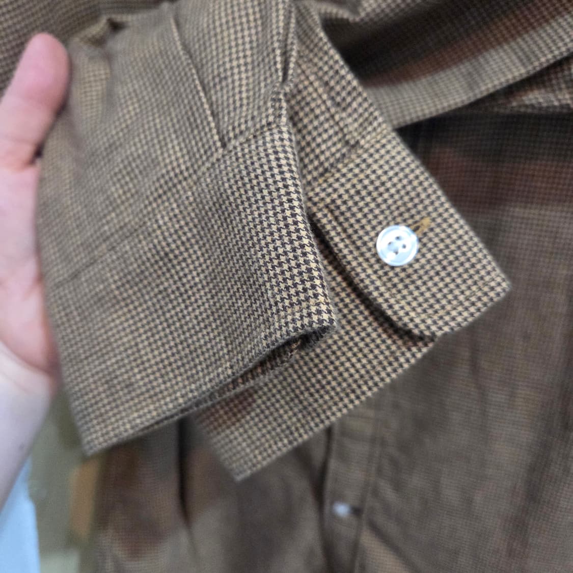 클럽모나코 f/w 브라운 체크 셔츠 상품이미지4