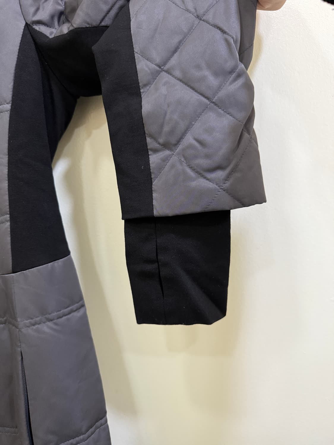 DKNY 덕다운 80% 패딩 정품 상품이미지3