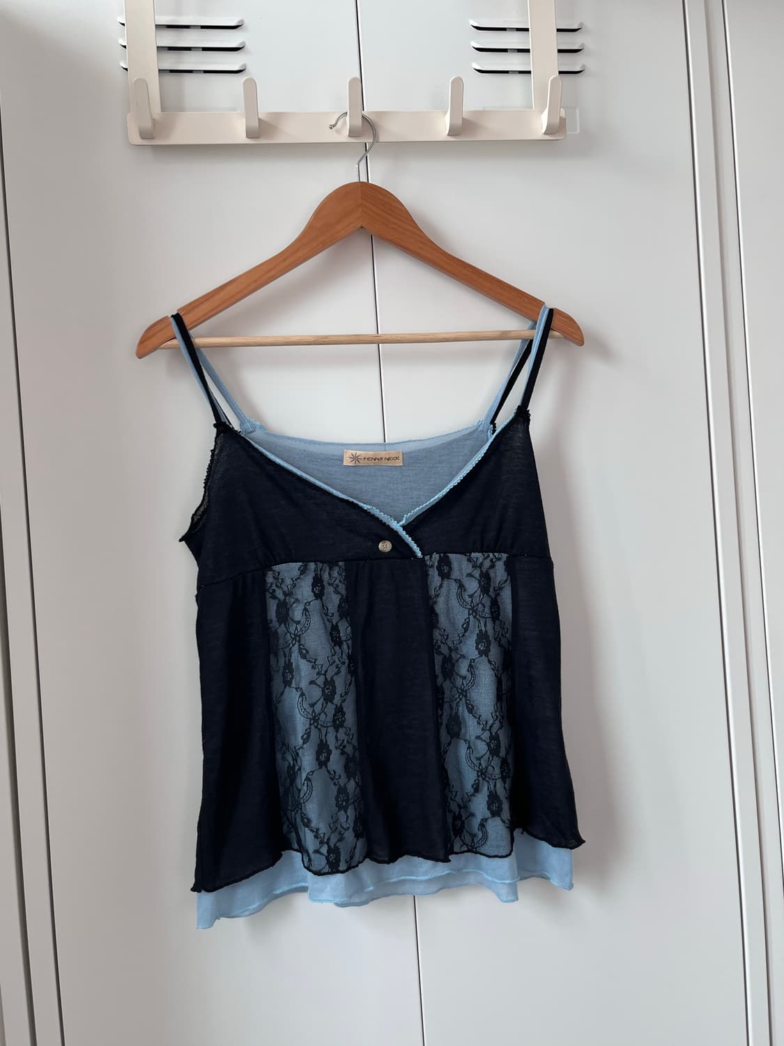 Penns neck 레이스 레이어드 슬리브리스 상품이미지3