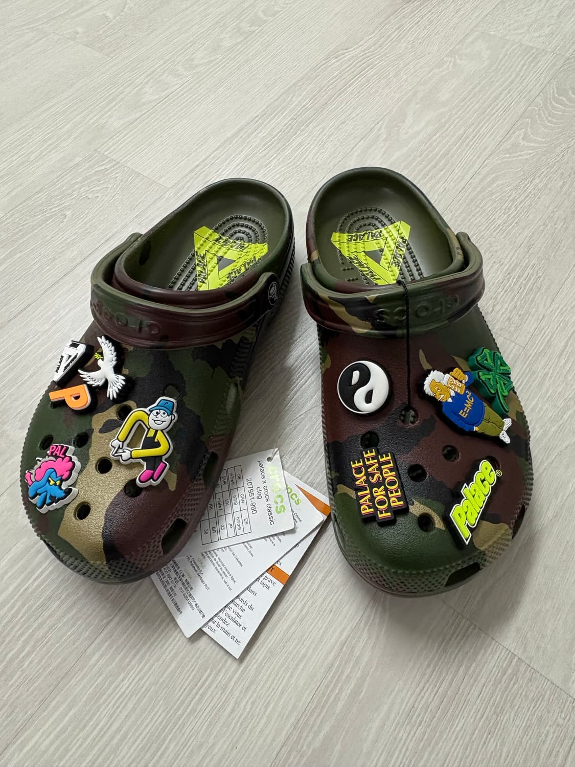 팔라스X크록스 260사이즈 상품이미지1