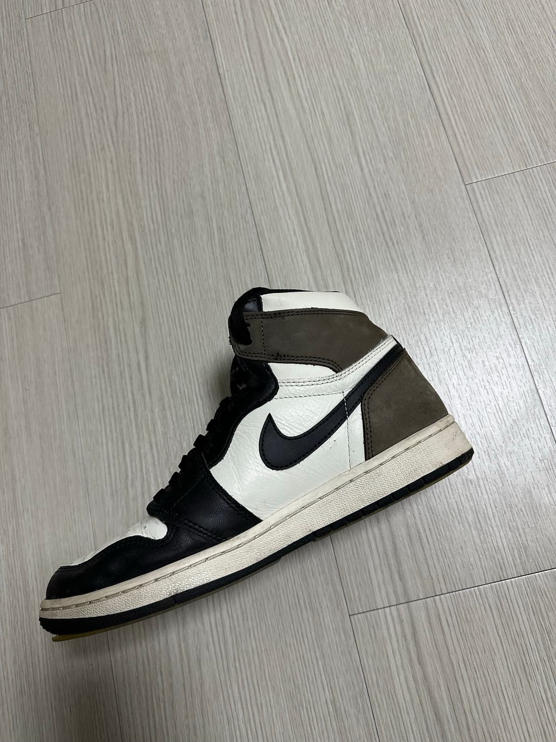 나이키 에어 조던1 하이 다크모카 (블랙 모카) 상품이미지2