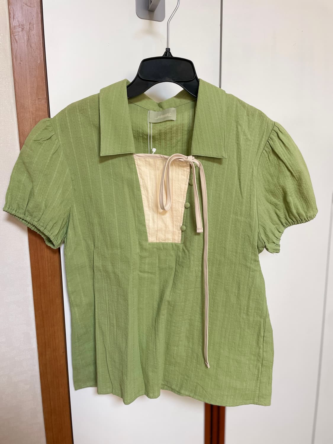 시눈 반팔 블라우스 상품이미지1