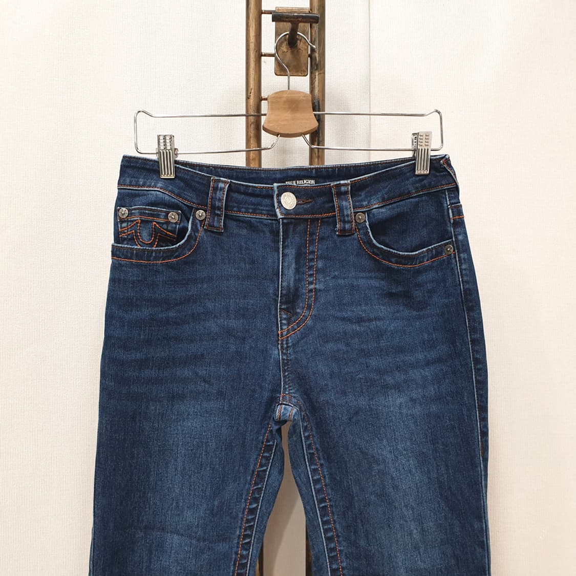 트루릴리전 부츠컷 데님팬츠 29 (여성용) 상품이미지2