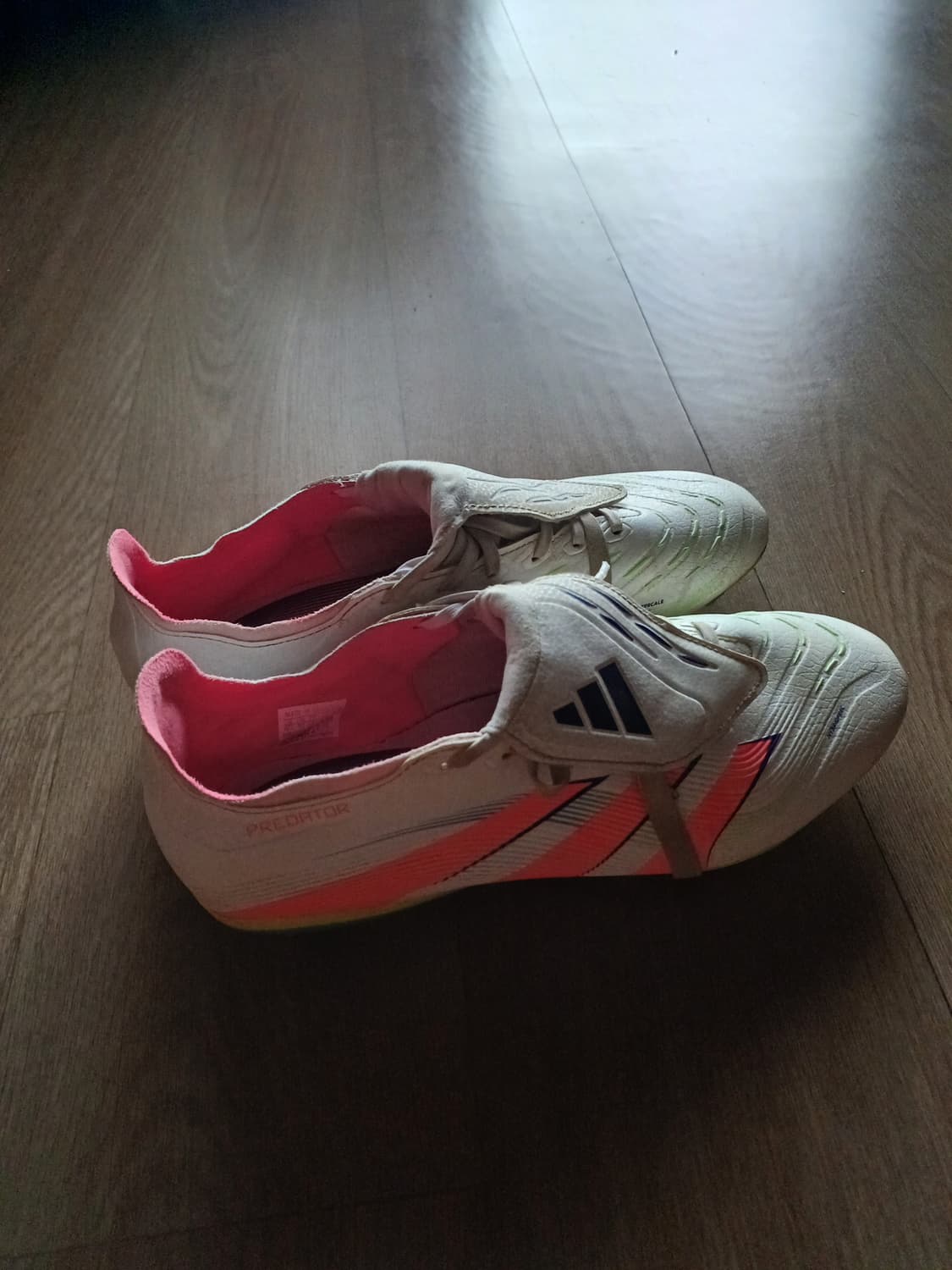 아디다스 프레데터 리그 축구화 285 상품이미지2